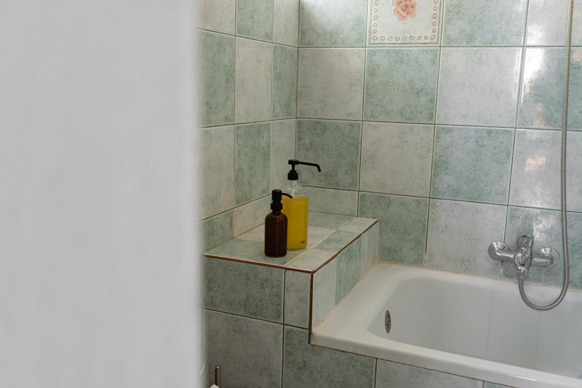 Petrichor Hotell Gjirokastër Eksteriør bilde
